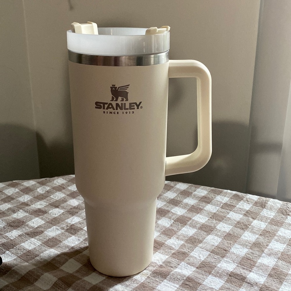 Stanley 40oz cup